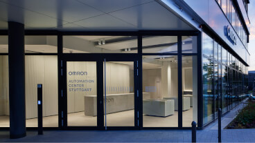 automation center poc-lab stuttgart entrance 368x207px comp